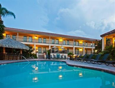 Holiday Inn & Suites near Busch Gardens - USF