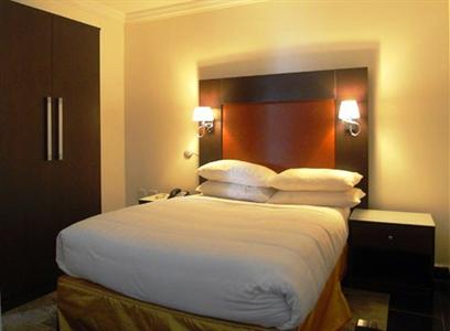 Best Western The Island Hotel