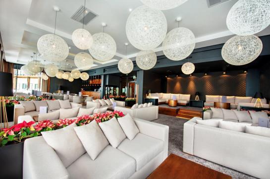 Hotel Arlamow Uherce Mineralne