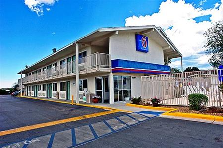 Motel 6 Santa Fe