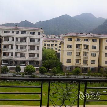 MING JIA SPA Holiday Hotel