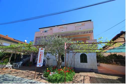 Apartments Miani