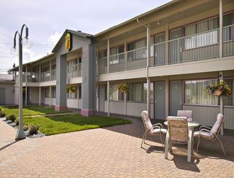 Super 8 Motel Quesnel