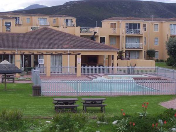 Beach Club Estate
