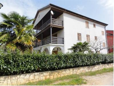 Rooms & Apartments Flego
