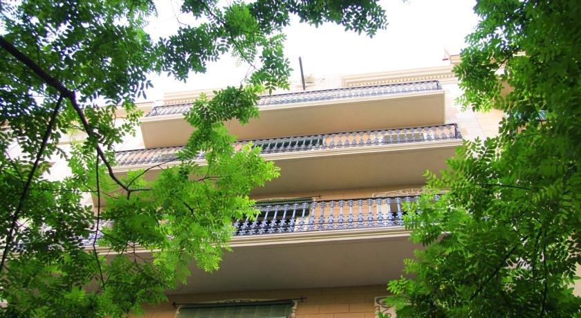 Rent4Days Barceloneta Apartment