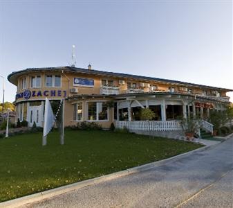 Hotel-Penzion Zachej