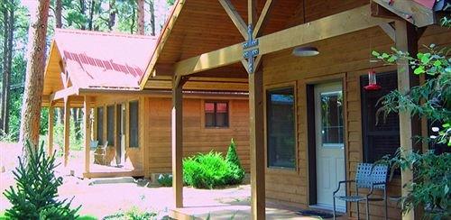 Shadow Mountain Lodge and Cabins