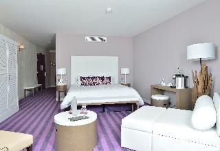 Chateau des Tourelles Hotel Thalasso Spa Baie de La Baule