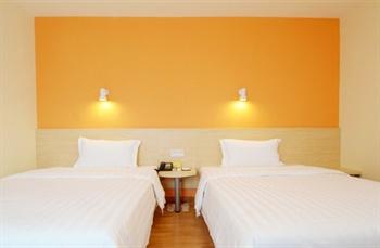 7 Days Inn Siping Xinhua Avenue
