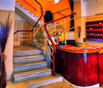 Plaza Hotel Loutraki