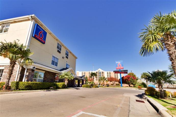 Studio 6 Dallas-Richardson North