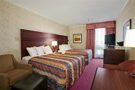 Tropical Inn - North Battleford