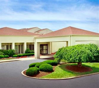Courtyard by Marriott Pittsburgh Airport