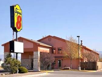 Super 8 Belen