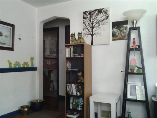 Homestay in Pittsburgh near Pittsburgh Botanic Garden