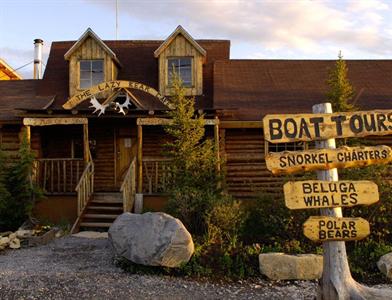 Lazy Bear Lodge Churchill
