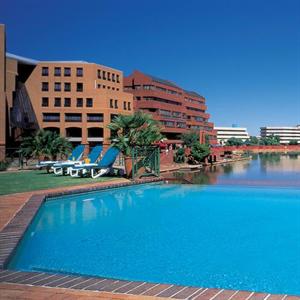 Centurion Lake Hotel