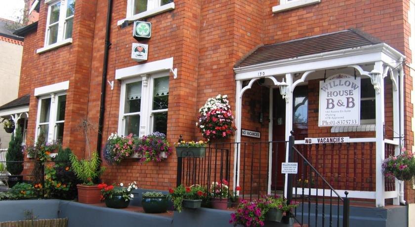 Willow House Bed And Breakfast