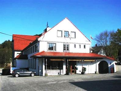 Bomlo Hotell