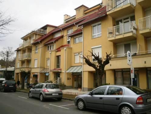 Aramis Apartments