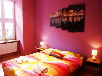 Carnival 1 Bedroom Flat in Slawkowska St