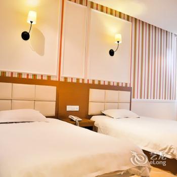 Yashi Shenghuo Hostel