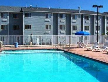 River Canyon Lodge Inn and Suites