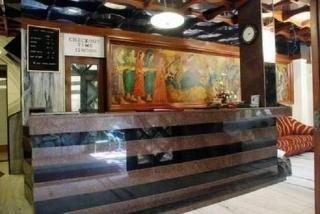 Hotel Metro Palace