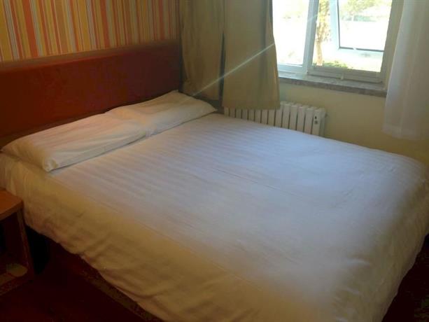 Home Inn Yantai Yingchun Avenue