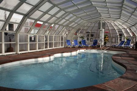 Colonial Inn