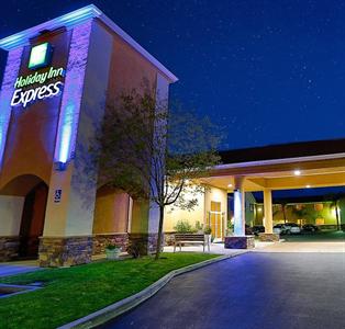 Holiday Inn Express Oakdale