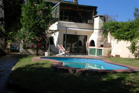 Colon Hospeda Posta del Lujan