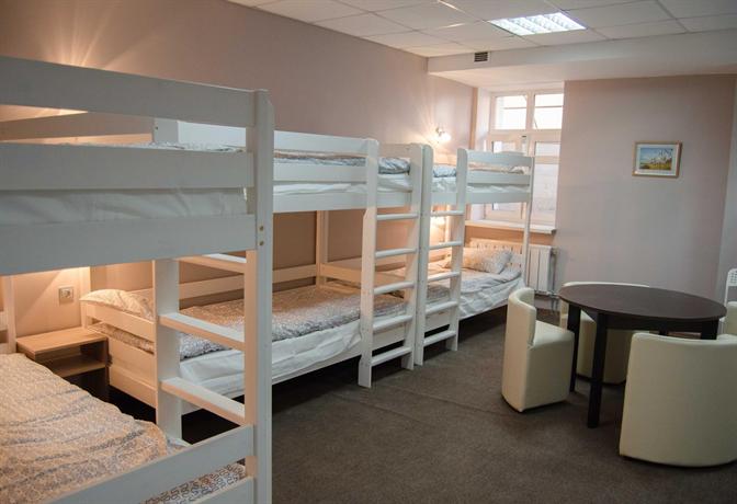 Avantage Hostel