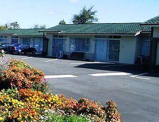 Astral Motel & Apartments
