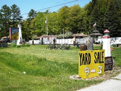 Tawas Motel - Resort