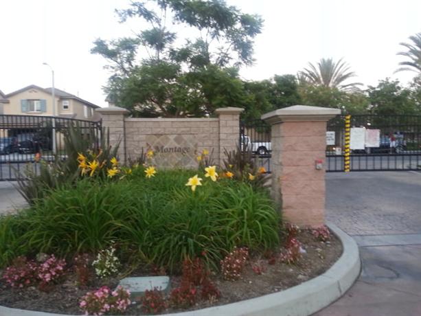 Homestay in Compton near Long Beach/I-105 Los Angeles Metro Station