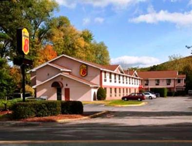 Brattleboro Super 8