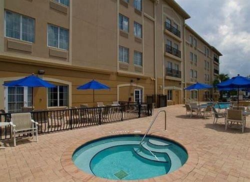Holiday Inn Express Tampa North - Telecom Park
