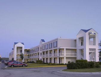 Howard Johnson Cleveland Airport