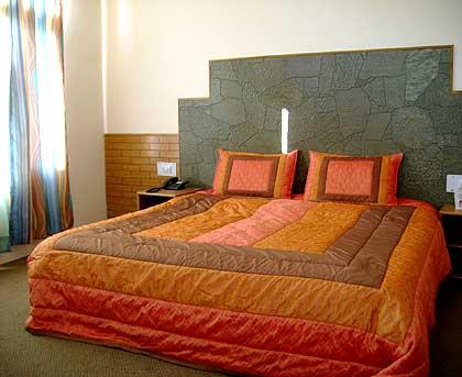Chichoga Holiday Inn