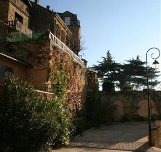 Le Home de Belves