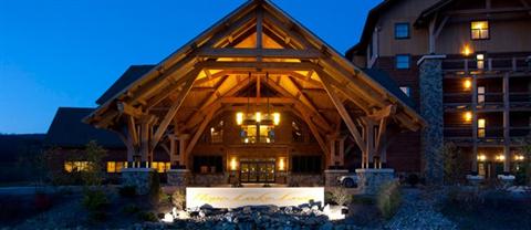 Hope Lake Lodge & Indoor Waterpark
