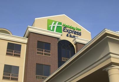 Holiday Inn Express Hotel & Suites Batavia - Darien Lake