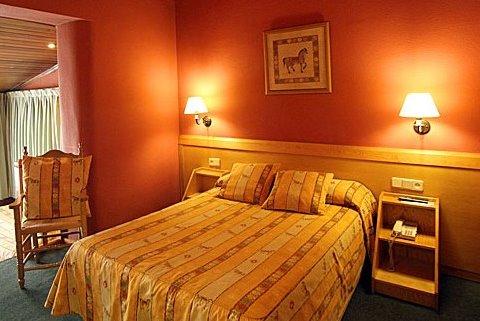 Hotel Spa Aran La Abuela