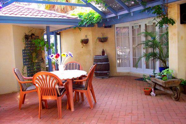 Greenways Hills Retreat Bed & Breakfast