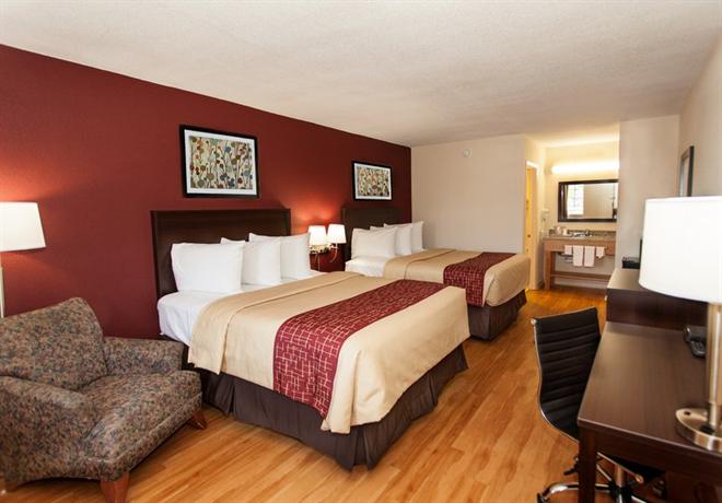 Relax Inn Knoxville Merchants Drive