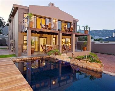 Whale Away Guest House Hermanus