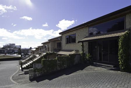 Lake Point Motel