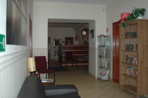 Tu i Teraz Hostel